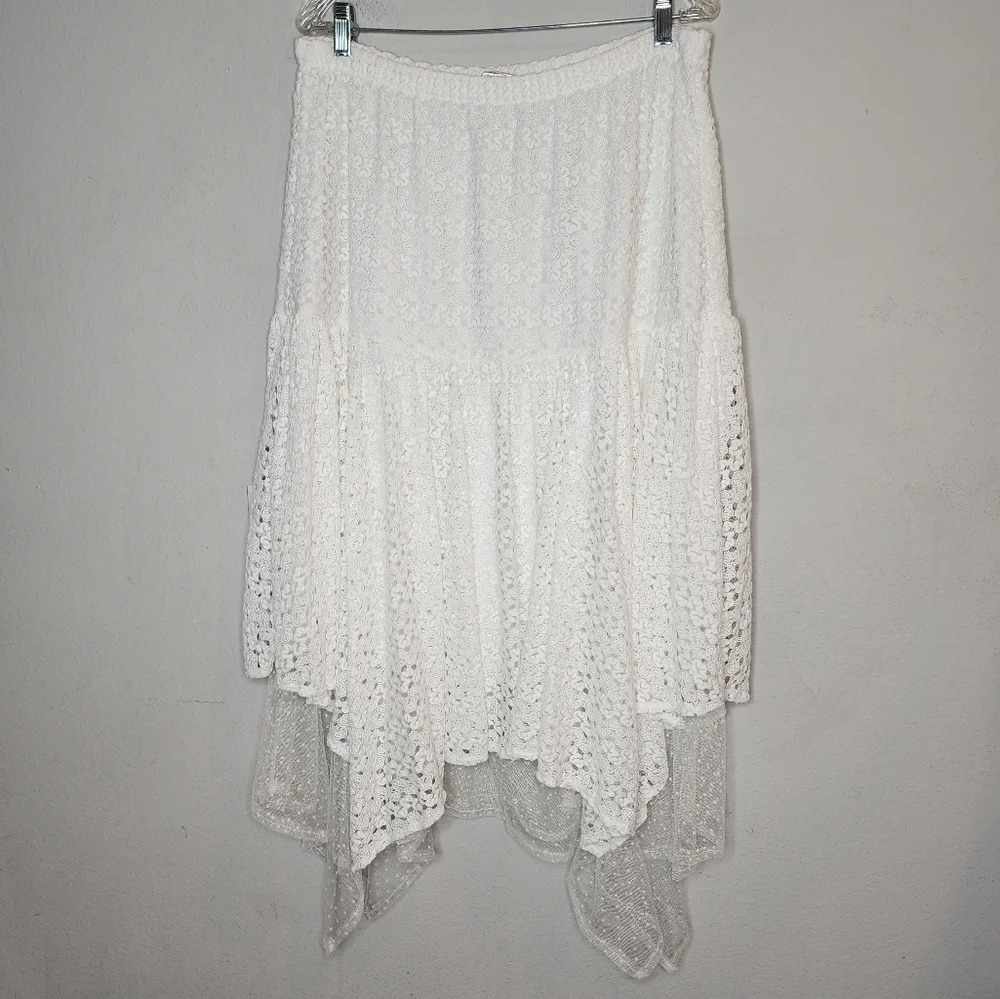 Retro Threads Crochet Lace Mesh Tiered Hankerchief Hem White Pullon Skirt XXL